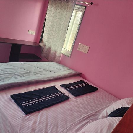 Supritha Homestay Hampi Exterior foto